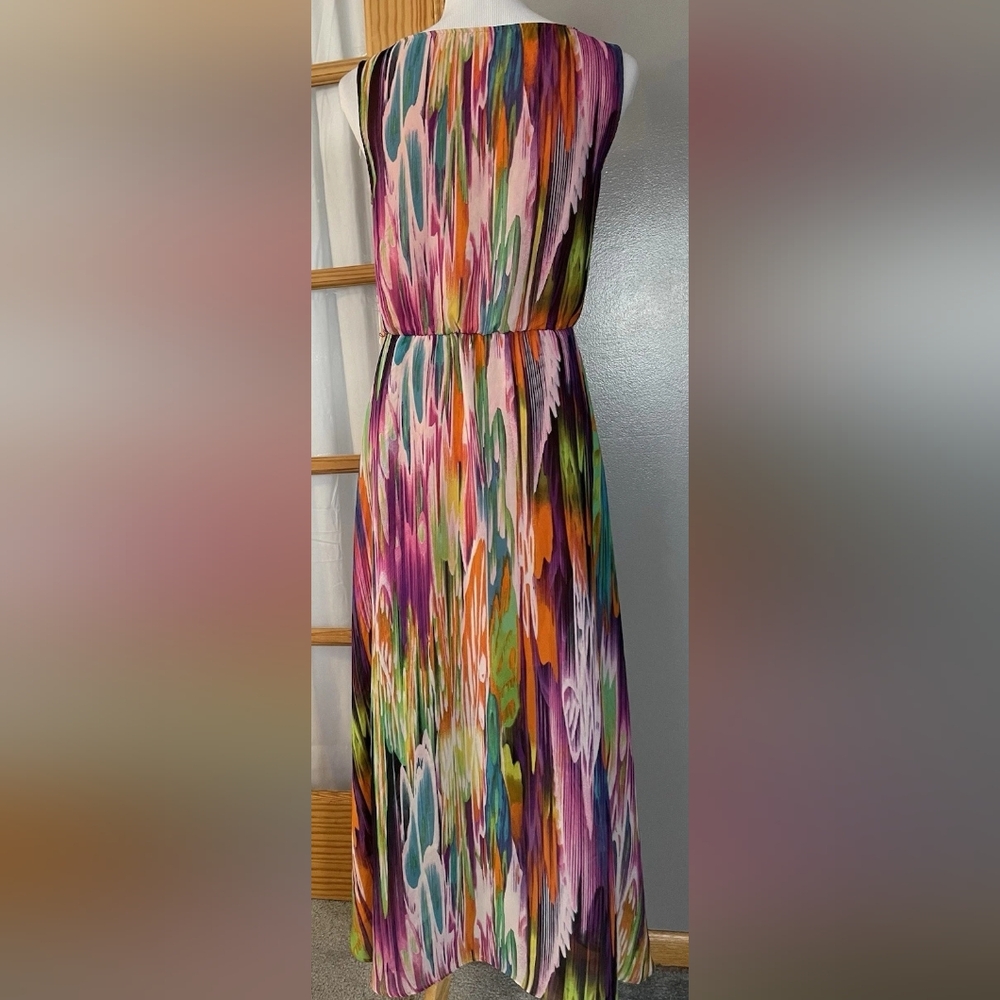 Multicolor Sleeveless Maxi Dress - Picture 3 of 4